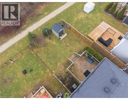 34 PORCHLIGHT Drive - 29