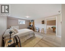 921 SOUTH COAST Drive - 32