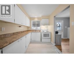 135 CHALMERS Street S UnitNo. 5 - 5