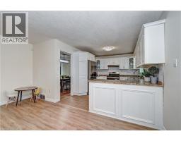 519 YORKSHIRE Drive - 13