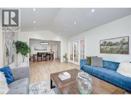 519 YORKSHIRE Drive - 5