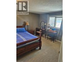 59 MATTHEW Street E - 7