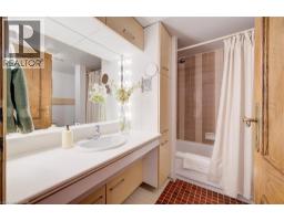 81 CHURCH Street UnitNo. 1406 - 30