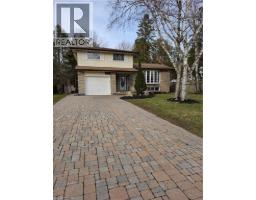544 GLEN MANOR Boulevard - 2