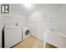 9 RED CLOVER Crescent - 16