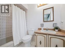 11 BLUE SPRUCE Crescent - 22