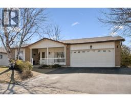 11 BLUE SPRUCE Crescent - 3
