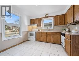 11 BLUE SPRUCE Crescent - 9