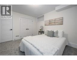 39 COULTER Street - 32