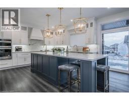 39 COULTER Street - 8