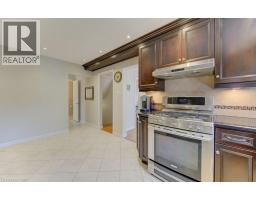 15 DEERWOOD Crescent - 19