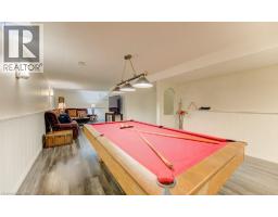 15 DEERWOOD Crescent - 33