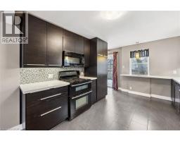 16 BERGEY Street - 11