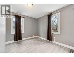 16 BERGEY Street - 16