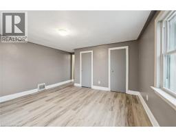 16 BERGEY Street - 31