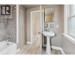 16 BERGEY Street - 33