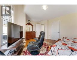 667 LINDEN Drive - 23