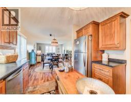 247 ARMSTRONG Street W - 13