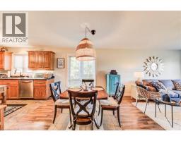 247 ARMSTRONG Street W - 16