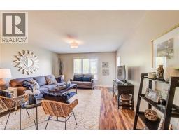 247 ARMSTRONG Street W - 18