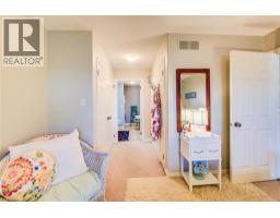 247 ARMSTRONG Street W - 26