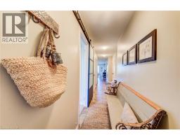 247 ARMSTRONG Street W - 6