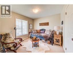 247 ARMSTRONG Street W - 7