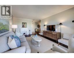 265 WESTCOURT Place UnitNo. 505 - 16