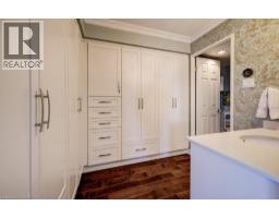 265 WESTCOURT Place UnitNo. 505 - 23