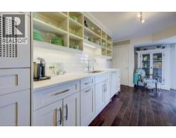 265 WESTCOURT Place UnitNo. 505 - 7