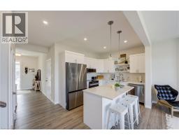 38 CANARY Street - 11