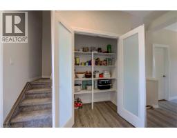 38 CANARY Street - 21