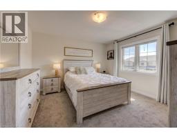 38 CANARY Street - 25