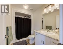 38 CANARY Street - 28