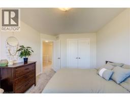 38 CANARY Street - 36