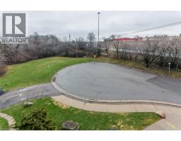 4 AVALON Place UnitNo. 308 - 30