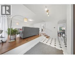 56 RAMBLEWOOD Way - 8