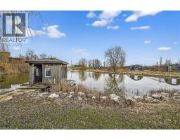 393 OLD ONONDAGA Road E - 41