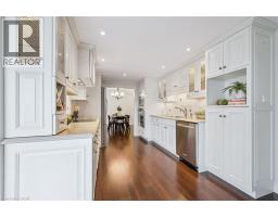 265 WESTCOURT Place UnitNo. 1010 - 10