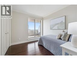 265 WESTCOURT Place UnitNo. 1010 - 17