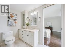 265 WESTCOURT Place UnitNo. 1010 - 26