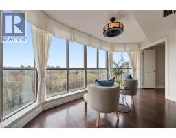 265 WESTCOURT Place UnitNo. 1010 - 7