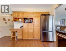 11 DARLINGTON Place - 12