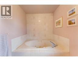 11 DARLINGTON Place - 32