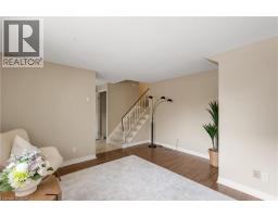 35 BRECKENRIDGE Drive UnitNo. 28 - 8