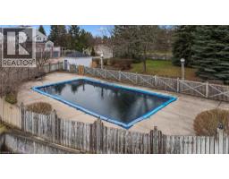 496 BEECHWOOD Drive UnitNo. 1 - 27