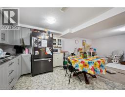 127 KINGSWOOD Drive - 28