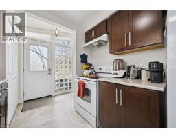 127 KINGSWOOD Drive - 9