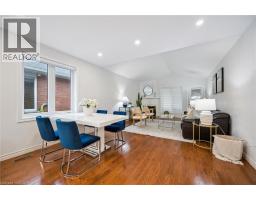 489 BRENTCLIFFE Drive - 11