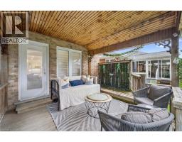 489 BRENTCLIFFE Drive - 29